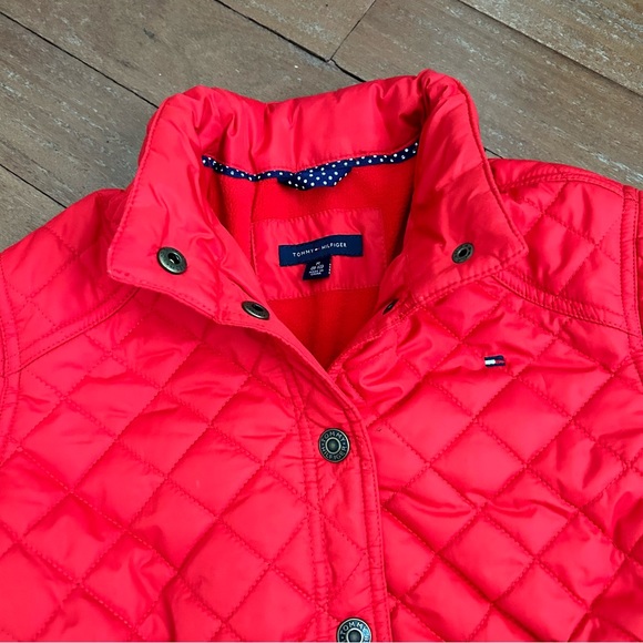 Tommy Hilfiger Quilted Barn Jacket Cherry Red - Picture 3 of 12